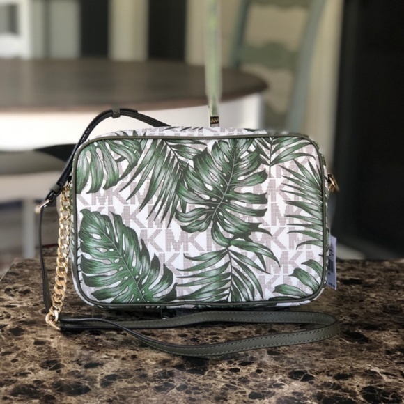 NWT Michael Kors Jet Set Vanilla Leaf Crossbody - Picture 5 of 5